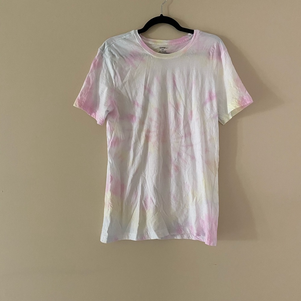 Pastel spiral tie dye tee